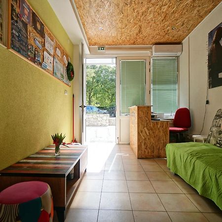 Oasis Hostel Спліт Екстер'єр фото