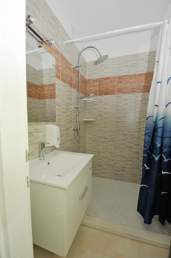 Oasis Hostel Спліт Екстер'єр фото