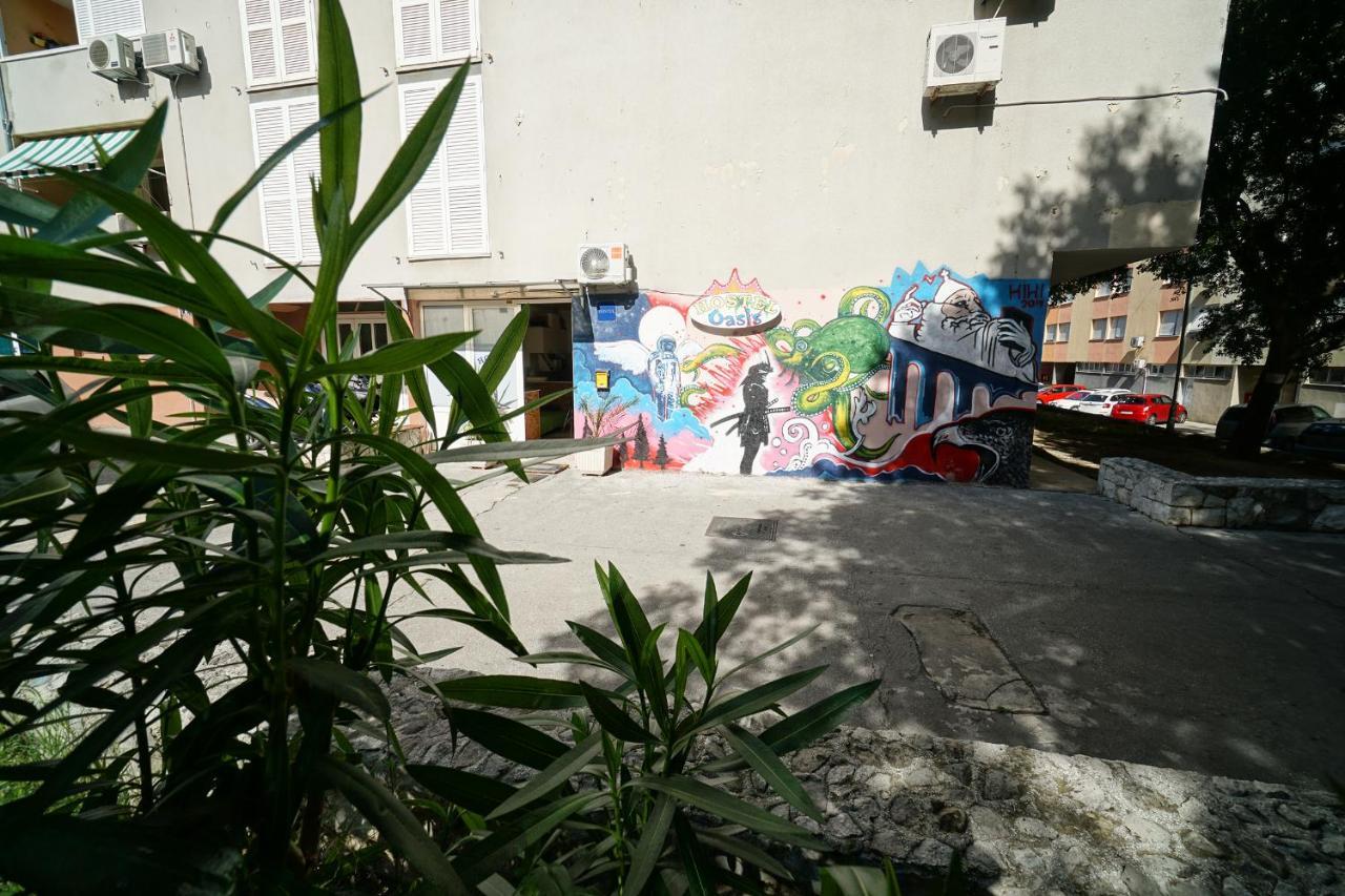 Oasis Hostel Спліт Екстер'єр фото